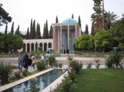 آرامگاه سعدی شیراز.jpg