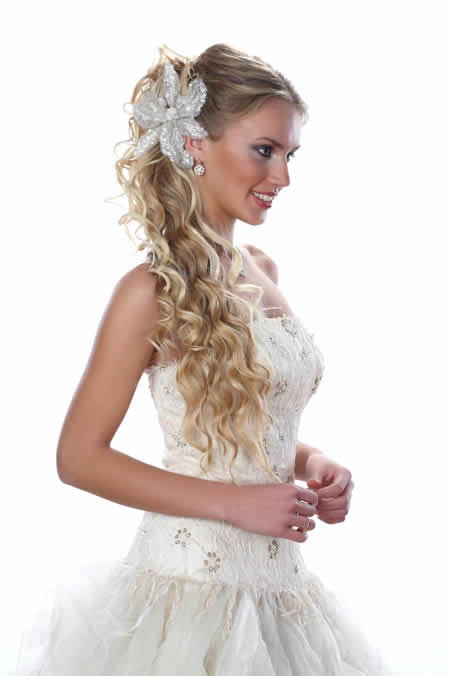 Different-Bridal-Hairstyles-2011-7.jpg