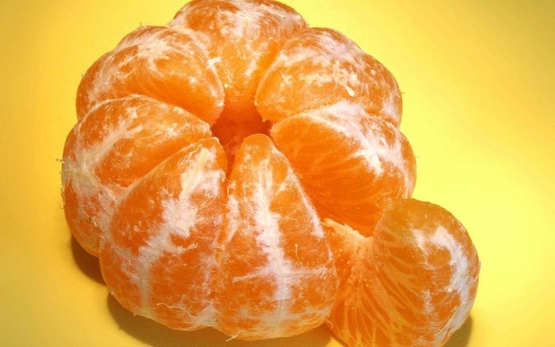fruits-food-oranges-mandarin-600x960.jpg
