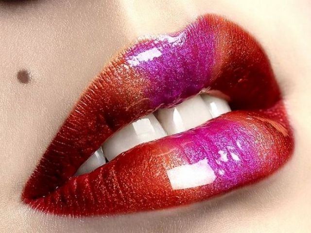 awesome-candy-glossy-rainbow-lips-11.jpg