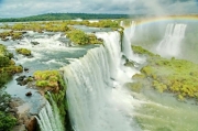 آبشار شگفت انگیز ایگوازو در برزیل.jpg