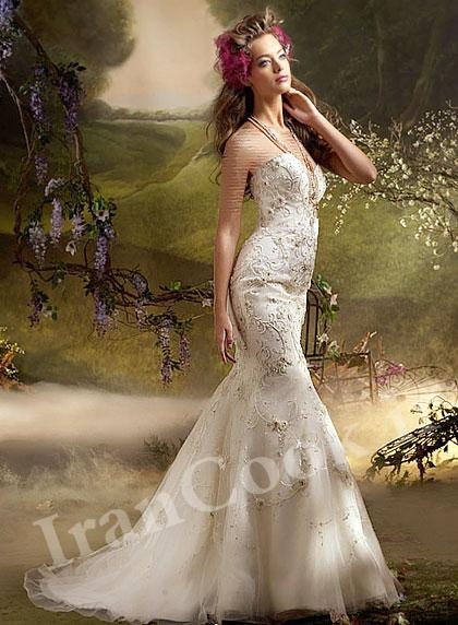 weddingdress-lazaro-1.jpg